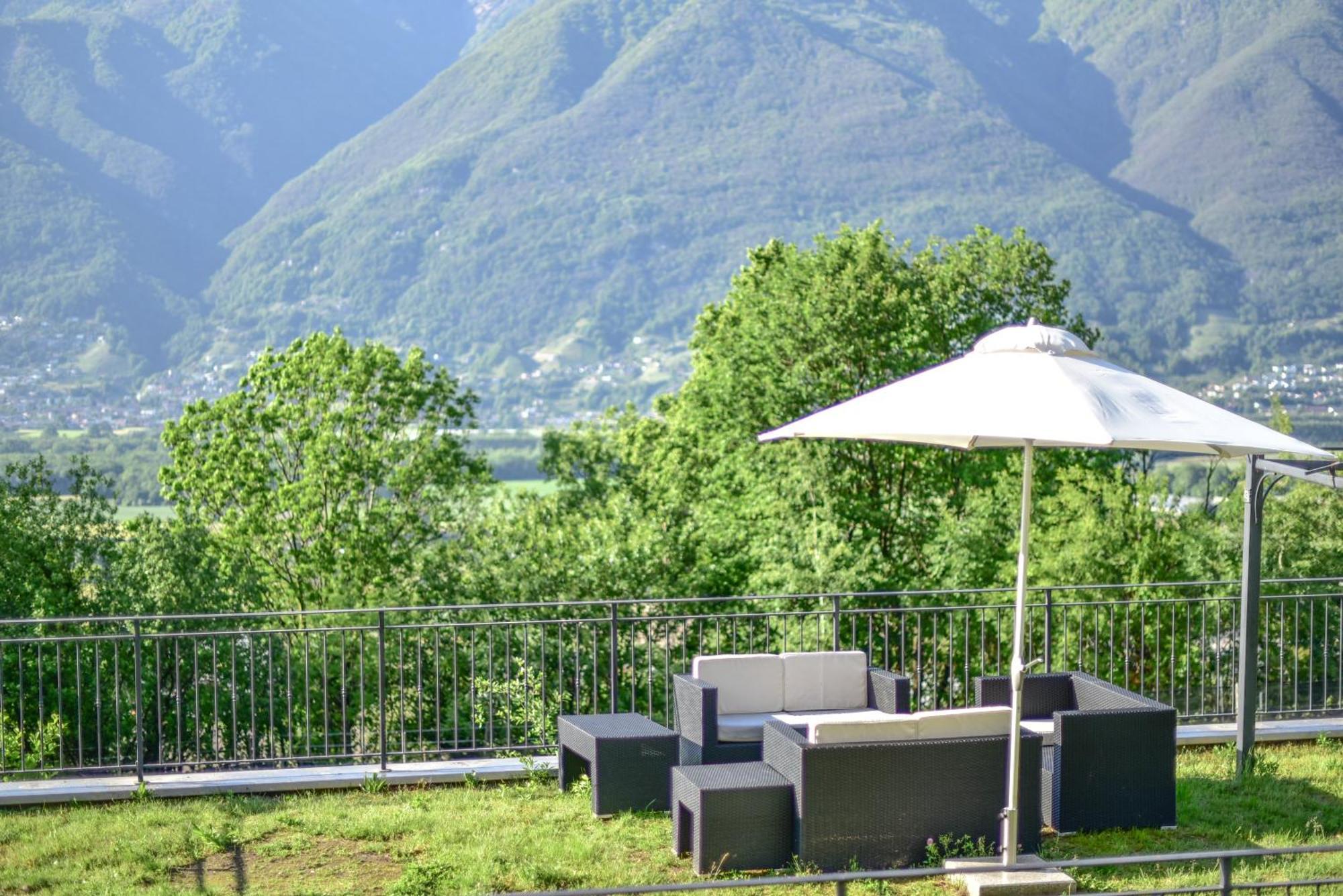Viva Bacco Bed & Breakfast Gambarogno ภายนอก รูปภาพ